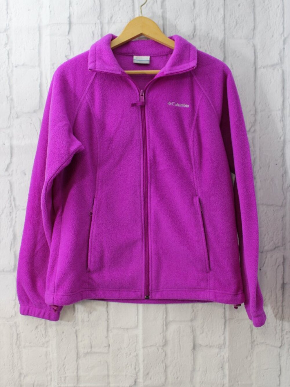 Columbia Medium Bright Fuchsia Pink Full Zip Fleece Jacket with Zippered Pockets